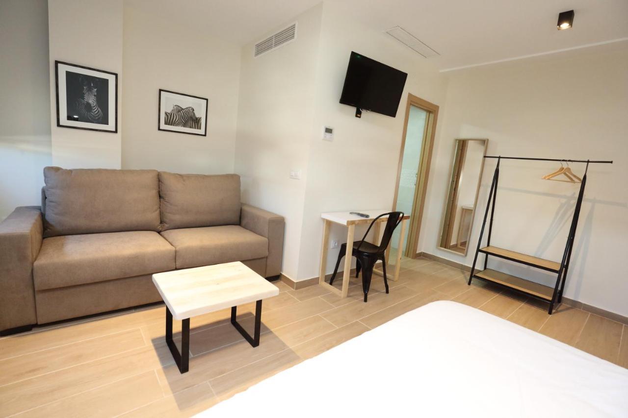 Auberge de jeunesse H.Palmones Extérieur photo